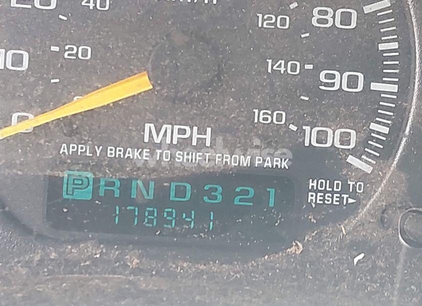 Photo 15 of 2002 Chevrolet Avalanche K1500 (VIN 3GNEK13T92G133437)