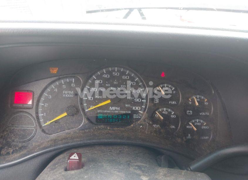 Photo 7 of 2002 Chevrolet Avalanche K1500 (VIN 3GNEK13T92G133437)