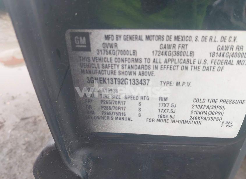 Photo 9 of 2002 Chevrolet Avalanche K1500 (VIN 3GNEK13T92G133437)