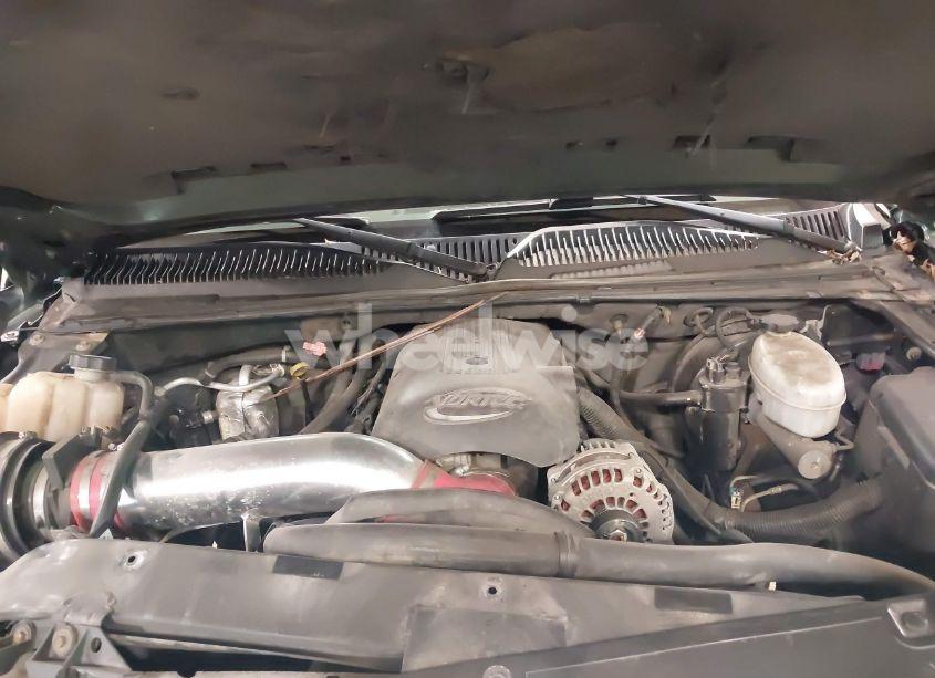 Photo 10 of 2003 Chevrolet Avalanche 1500 (VIN 3GNEK13T93G190660)