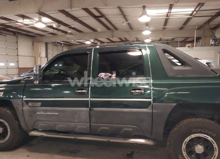 Photo 14 of 2003 Chevrolet Avalanche 1500 (VIN 3GNEK13T93G190660)
