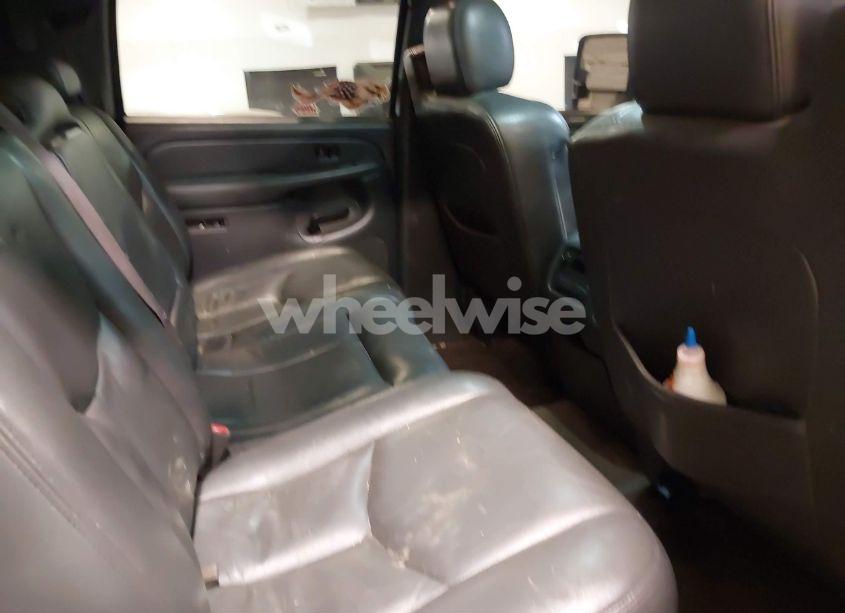 Photo 8 of 2003 Chevrolet Avalanche 1500 (VIN 3GNEK13T93G190660)