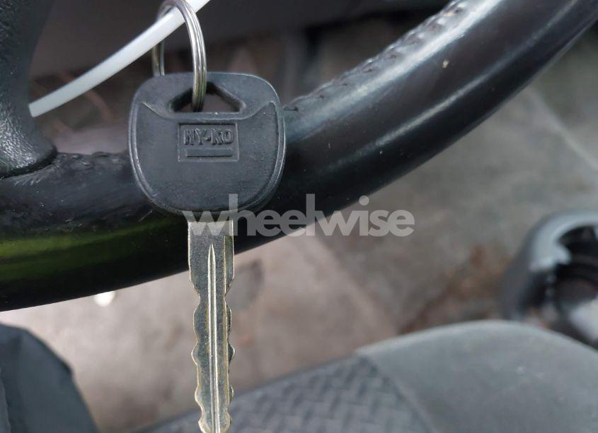 Photo 11 of 2003 Chevrolet Avalanche 1500 (VIN 3GNEK13T93G275451)