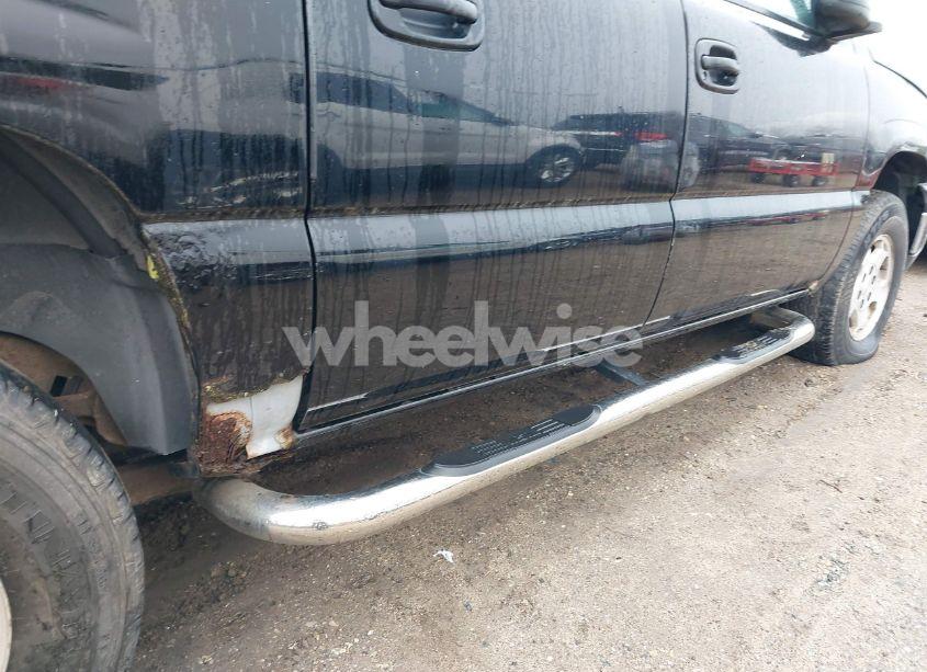 Photo 16 of 2003 Chevrolet Avalanche 1500 (VIN 3GNEK13T93G275451)