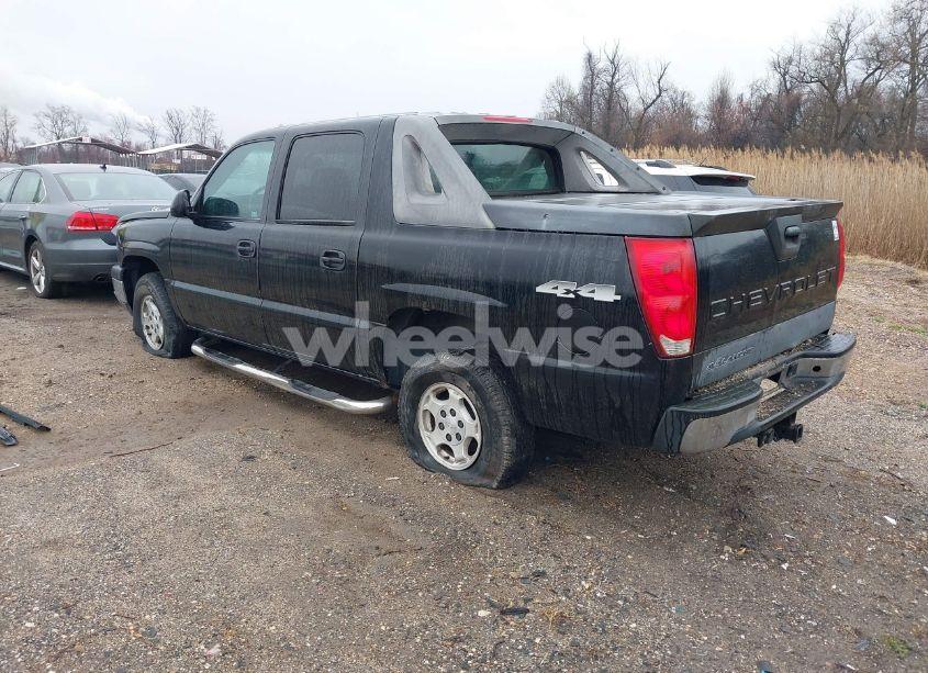 Photo 3 of 2003 Chevrolet Avalanche 1500 (VIN 3GNEK13T93G275451)