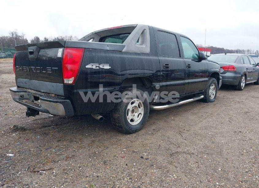 Photo 4 of 2003 Chevrolet Avalanche 1500 (VIN 3GNEK13T93G275451)