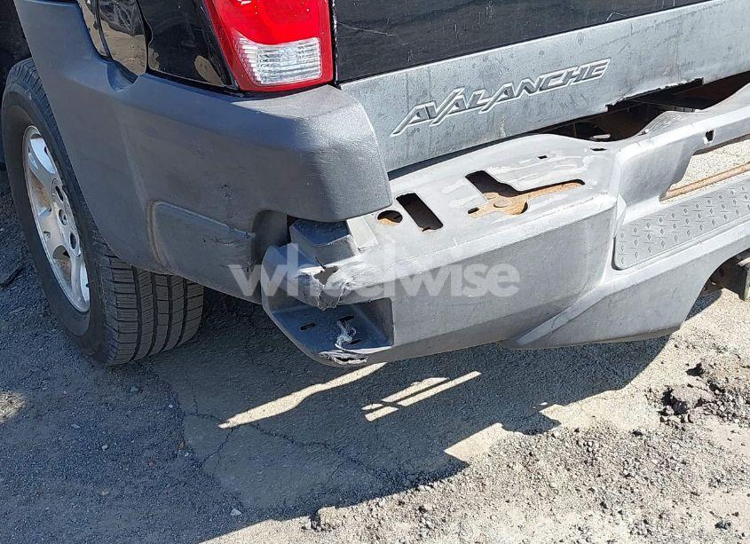 Photo 12 of 2003 Chevrolet Avalanche 1500 (VIN 3GNEK13TX3G126868)