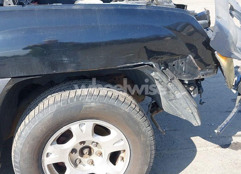 Photo 13 of 2003 Chevrolet Avalanche 1500 (VIN 3GNEK13TX3G126868)