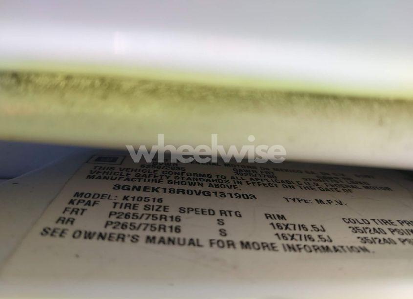 Photo 9 of 1997 Chevrolet Tahoe (VIN 3GNEK18R0VG131903)