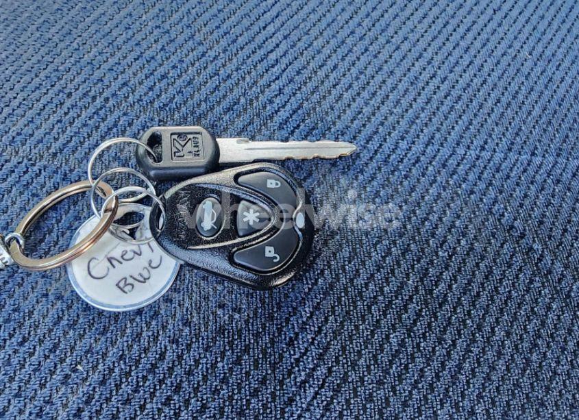 Photo 11 of 1996 Chevrolet Tahoe K1500 (VIN 3GNEK18R8TG106745)