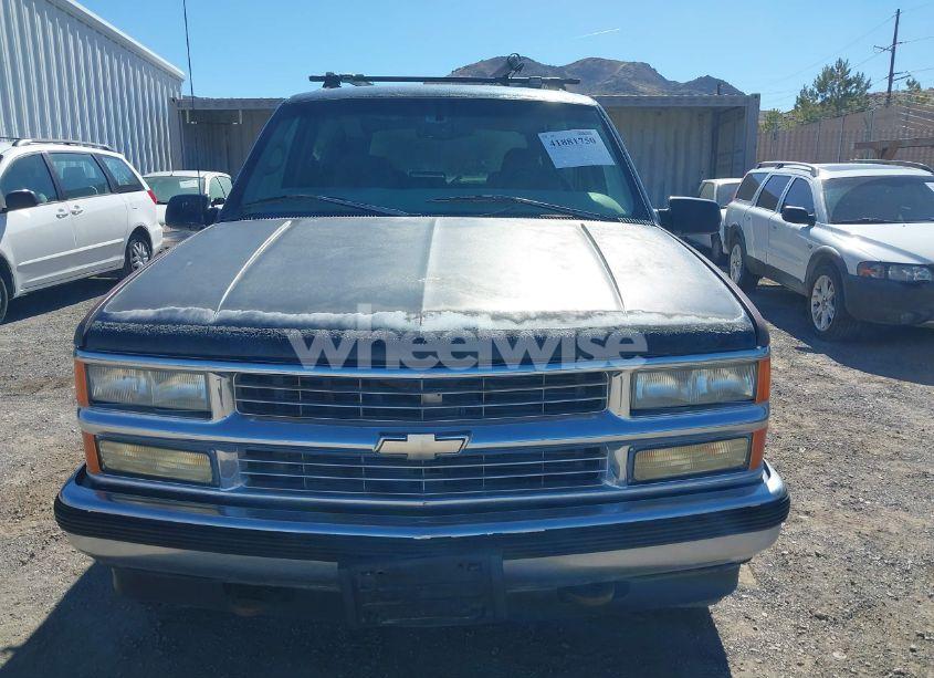 Photo 6 of 1997 Chevrolet Tahoe (VIN 3GNEK18RXVG147235)
