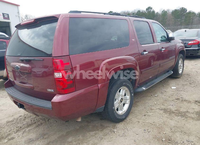 Photo 4 of 2008 Chevrolet Suburban 1500 LT (VIN 3GNFC16018G179193)
