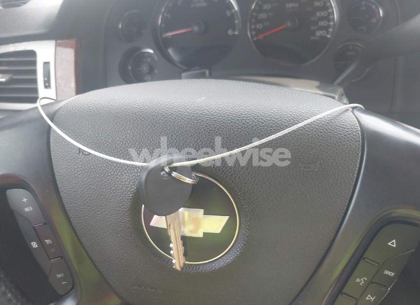 Photo 11 of 2007 Chevrolet Suburban 1500 LT (VIN 3GNFC16027G286901)