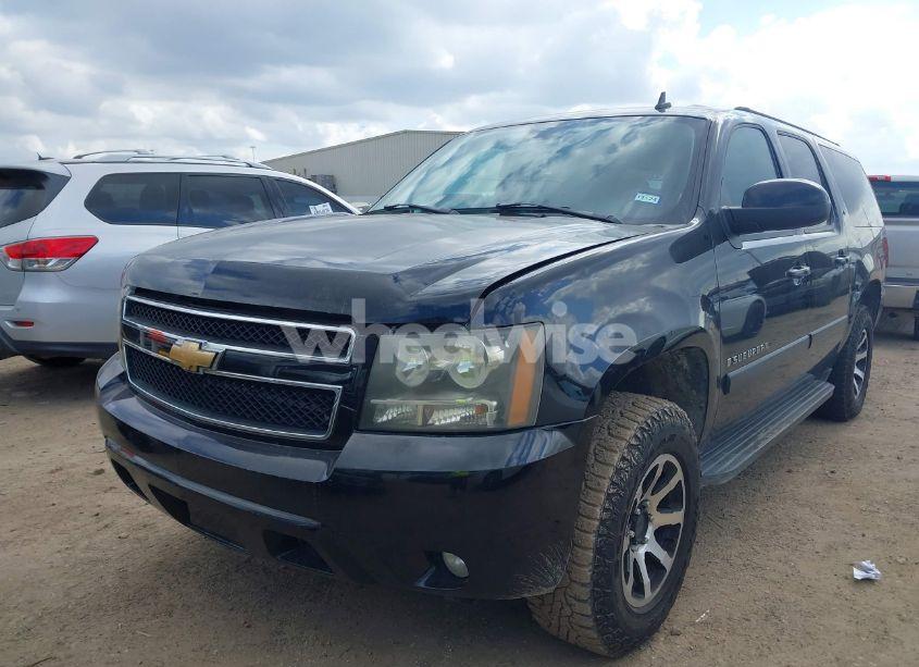 Photo 6 of 2007 Chevrolet Suburban 1500 LT (VIN 3GNFC16027G286901)