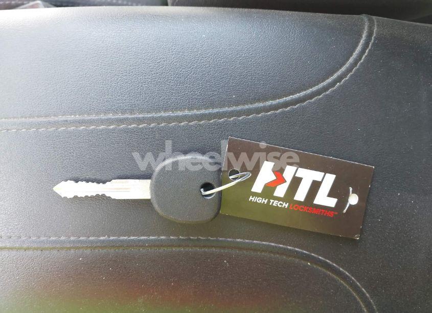 Photo 11 of 2007 Chevrolet Suburban 1500 LS (VIN 3GNFC16027G286929)