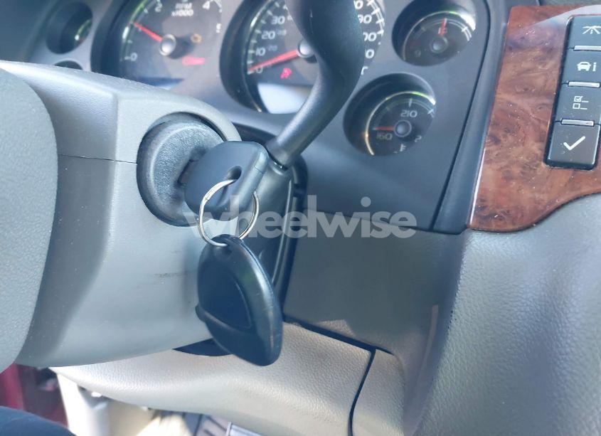 Photo 11 of 2007 Chevrolet Suburban 1500 LT (VIN 3GNFC16037G125473)