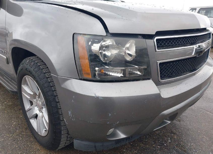 Photo 12 of 2007 Chevrolet Suburban 1500 LTZ (VIN 3GNFC16047G156344)