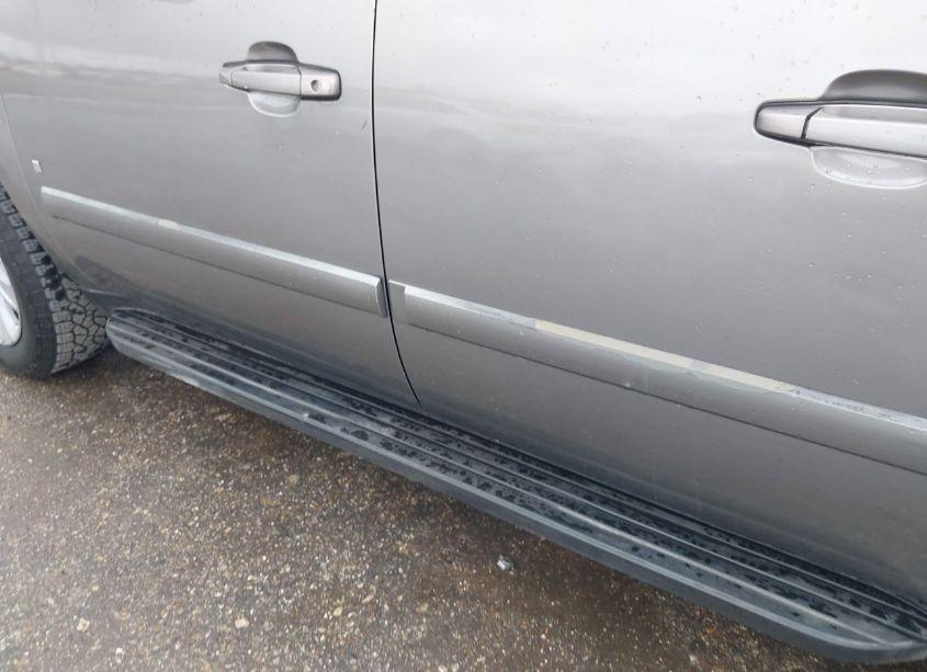 Photo 15 of 2007 Chevrolet Suburban 1500 LTZ (VIN 3GNFC16047G156344)