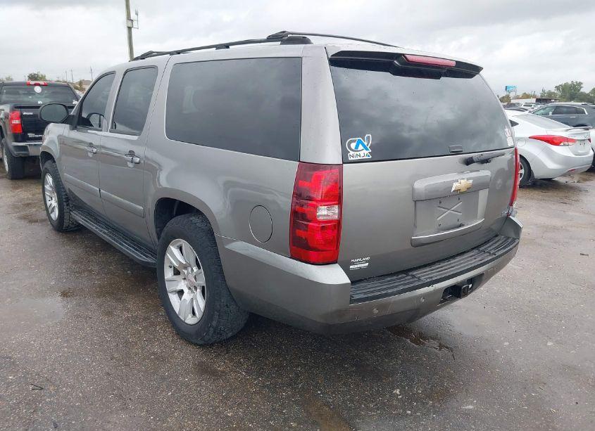 Photo 3 of 2007 Chevrolet Suburban 1500 LTZ (VIN 3GNFC16047G156344)