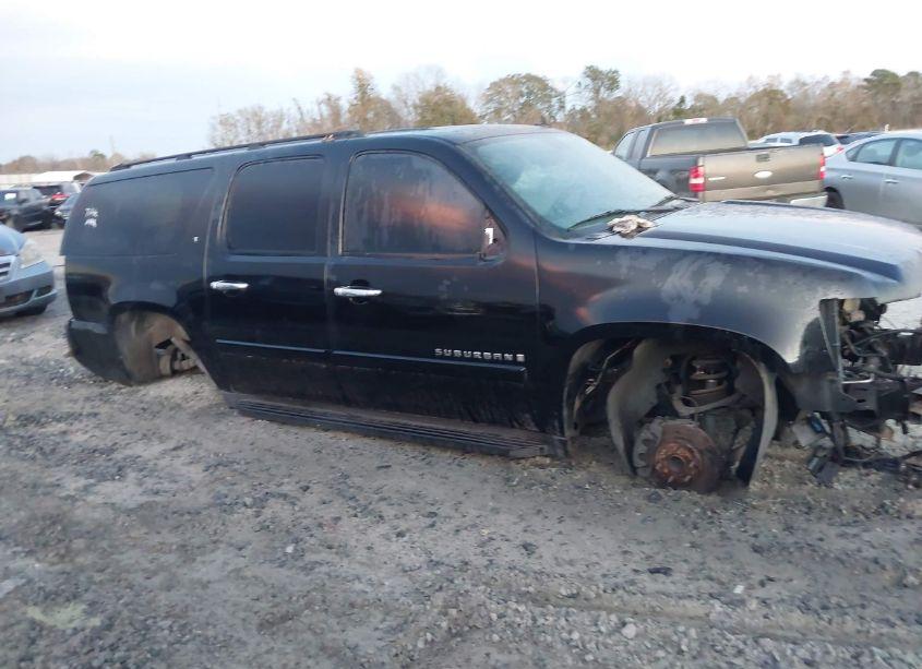 Photo 6 of 2008 Chevrolet Suburban 1500 LT (VIN 3GNFC16048G249561)