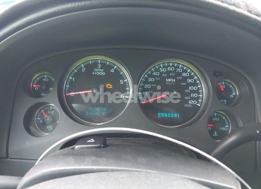 Photo 7 of 2008 Chevrolet Suburban 1500 LT (VIN 3GNFC16048G283550)