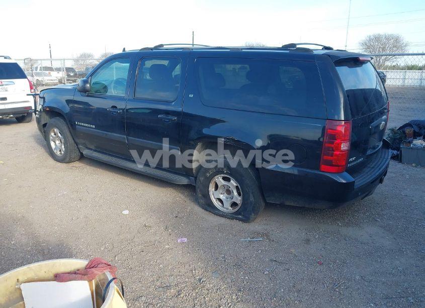 Photo 3 of 2007 Chevrolet Suburban 1500 LT (VIN 3GNFC16057G196996)