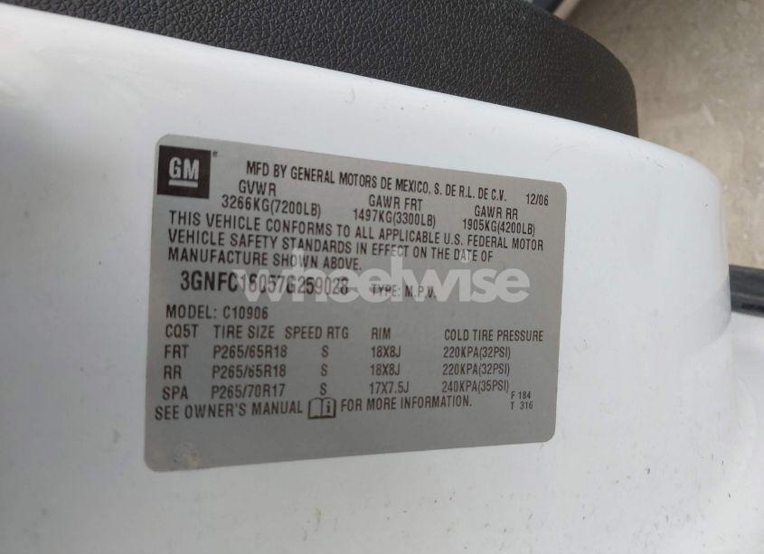 Photo 9 of 2007 Chevrolet Suburban 1500 LT (VIN 3GNFC16057G259028)