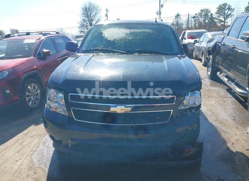 Photo 12 of 2008 Chevrolet Suburban 1500 LT (VIN 3GNFC16058G192836)