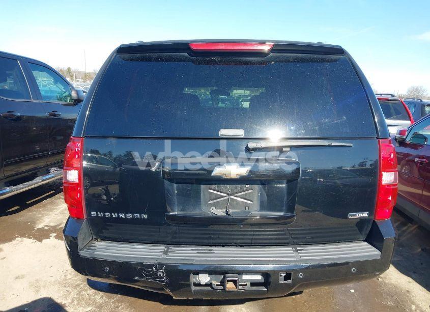 Photo 16 of 2008 Chevrolet Suburban 1500 LT (VIN 3GNFC16058G192836)