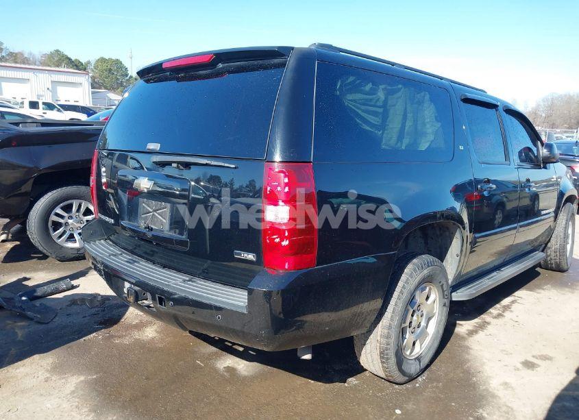 Photo 4 of 2008 Chevrolet Suburban 1500 LT (VIN 3GNFC16058G192836)