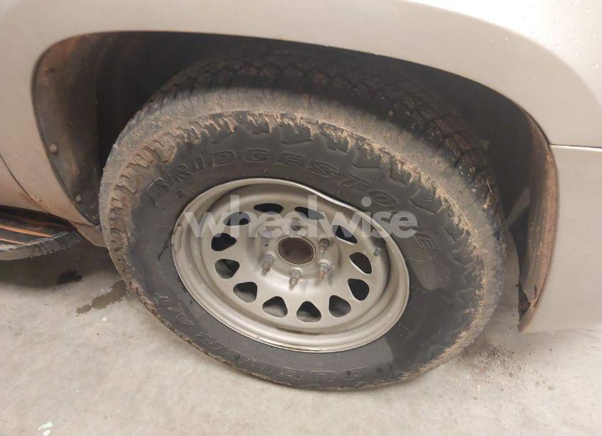 Photo 16 of 2007 Chevrolet Suburban 1500 LT (VIN 3GNFC16067G139545)