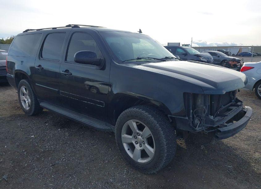 2007 Chevrolet Suburban 1500 LT (VIN 3GNFC16067G165000) main photo