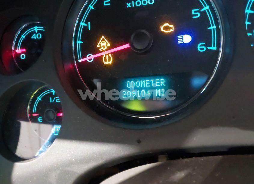 Photo 16 of 2007 Chevrolet Suburban 1500 LT (VIN 3GNFC16067G318779)