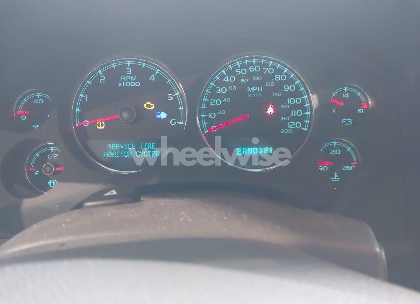 Photo 7 of 2007 Chevrolet Suburban 1500 LT (VIN 3GNFC16067G318779)