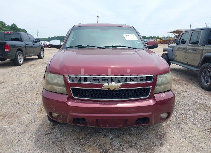 Photo 6 of 2008 Chevrolet Suburban 1500 LT (VIN 3GNFC16068G126232)