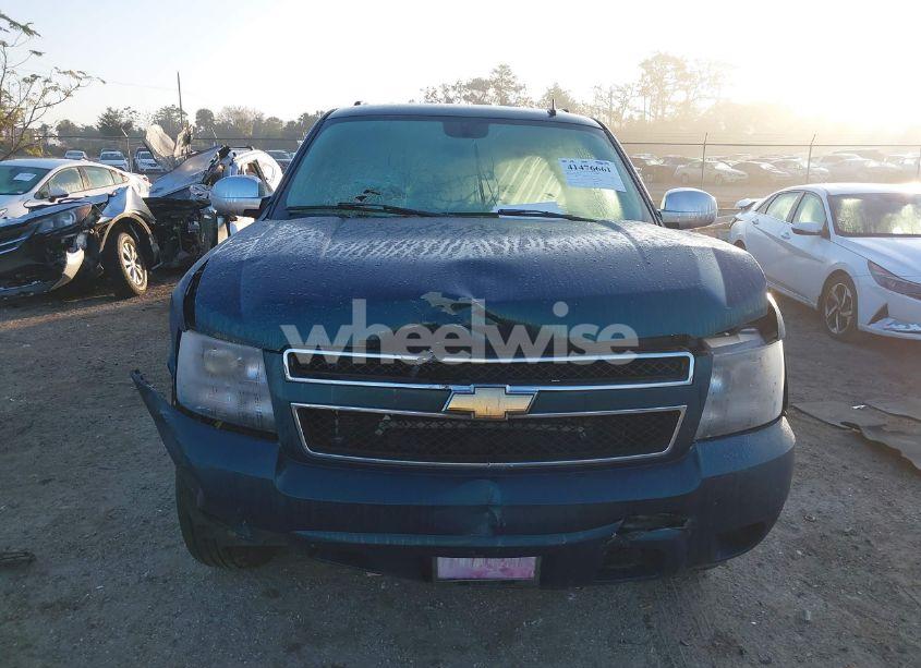 Photo 12 of 2007 Chevrolet Suburban 1500 LS (VIN 3GNFC16077G230369)