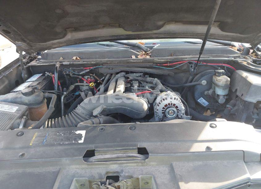 Photo 10 of 2007 Chevrolet Suburban 1500 LTZ (VIN 3GNFC16087G142978)