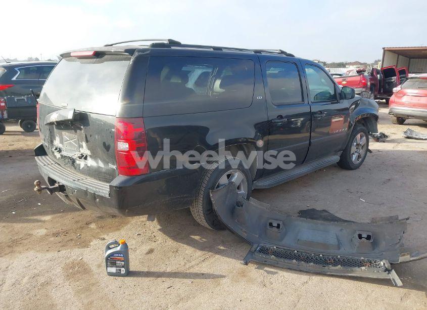 Photo 4 of 2007 Chevrolet Suburban 1500 LTZ (VIN 3GNFC16087G142978)