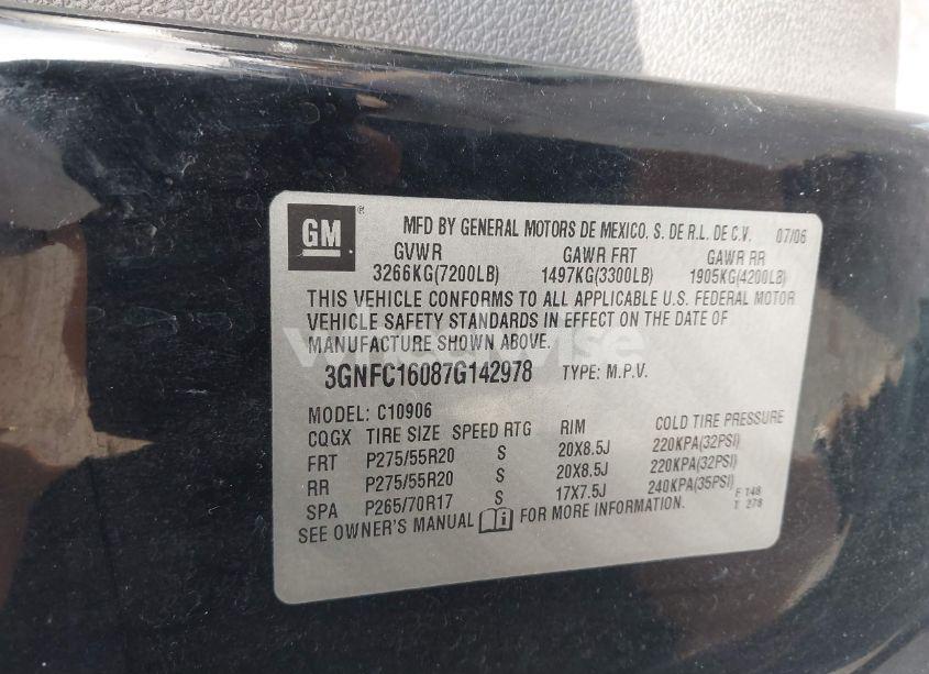 Photo 9 of 2007 Chevrolet Suburban 1500 LTZ (VIN 3GNFC16087G142978)