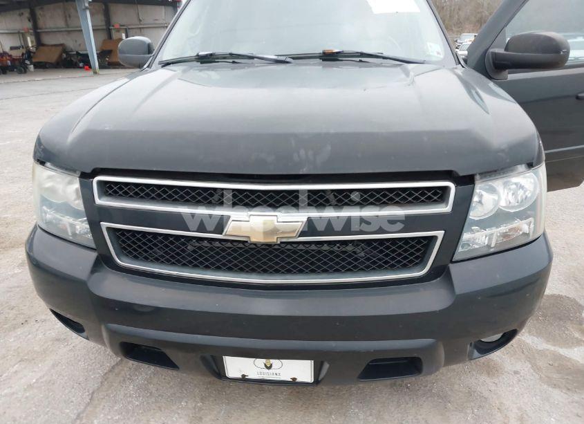 Photo 6 of 2007 Chevrolet Suburban 1500 LT (VIN 3GNFC16097G191395)