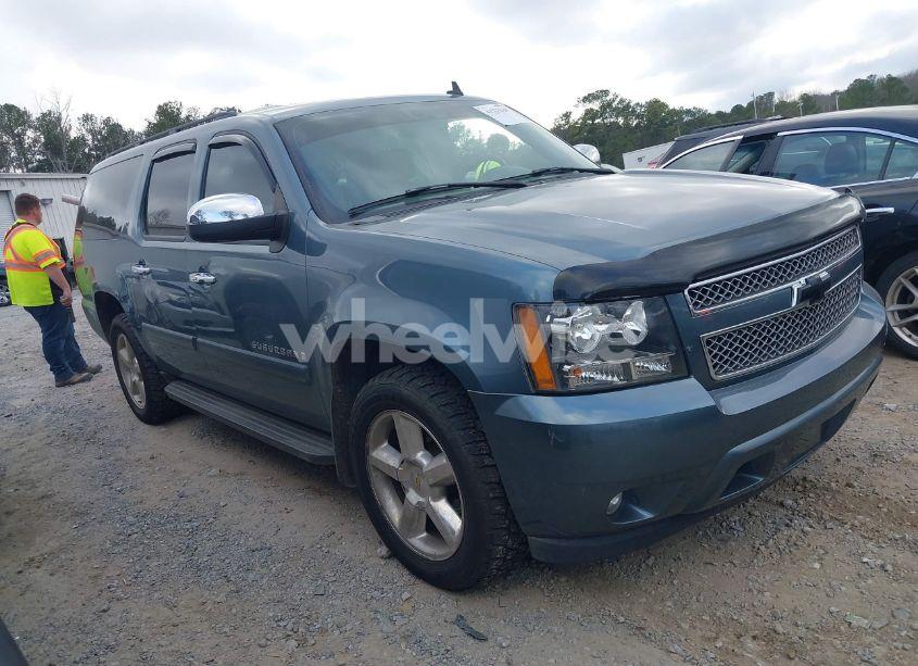 2008 Chevrolet Suburban 1500 LT (VIN 3GNFC16098G150346) main photo