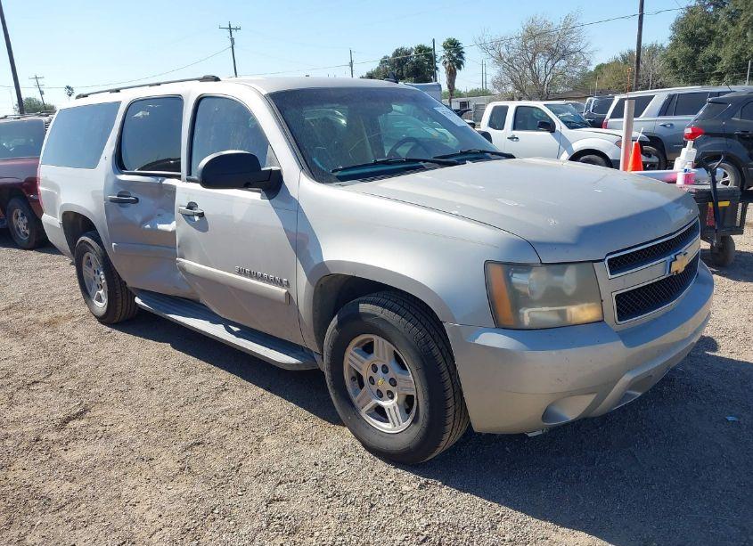 2007 Chevrolet Suburban 1500 LS (VIN 3GNFC160X7G168885) main photo