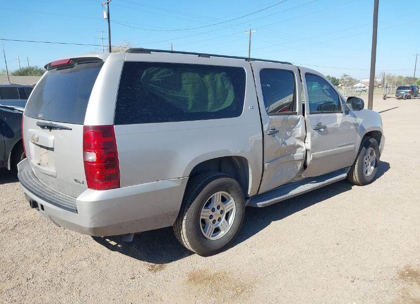 Photo 4 of 2007 Chevrolet Suburban 1500 LS (VIN 3GNFC160X7G168885)