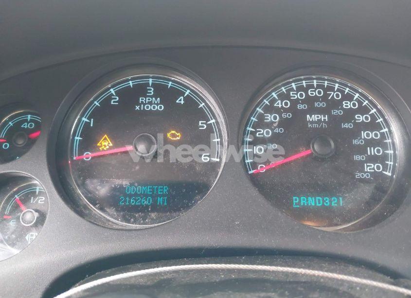 Photo 7 of 2007 Chevrolet Suburban 1500 LS (VIN 3GNFC160X7G317814)