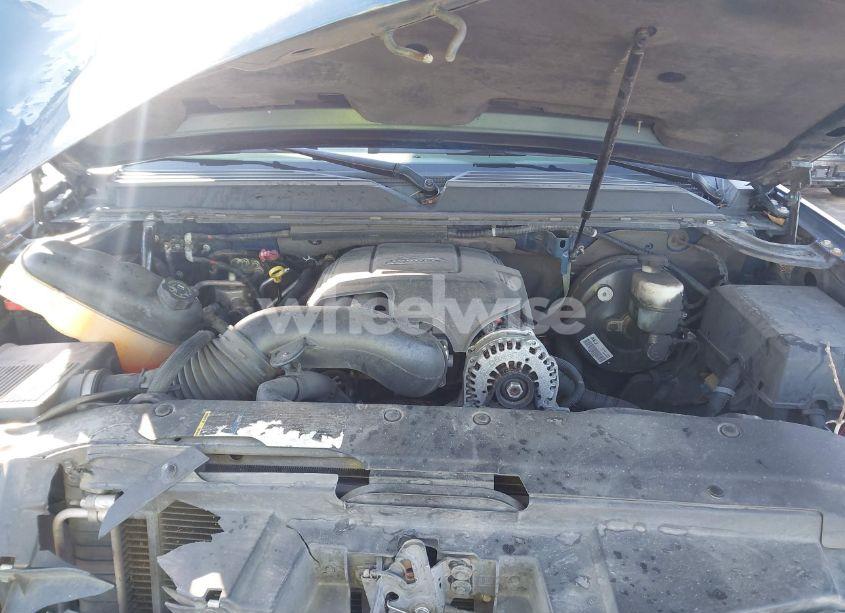 Photo 10 of 2007 Chevrolet Suburban 1500 LS (VIN 3GNFC16J07G102869)