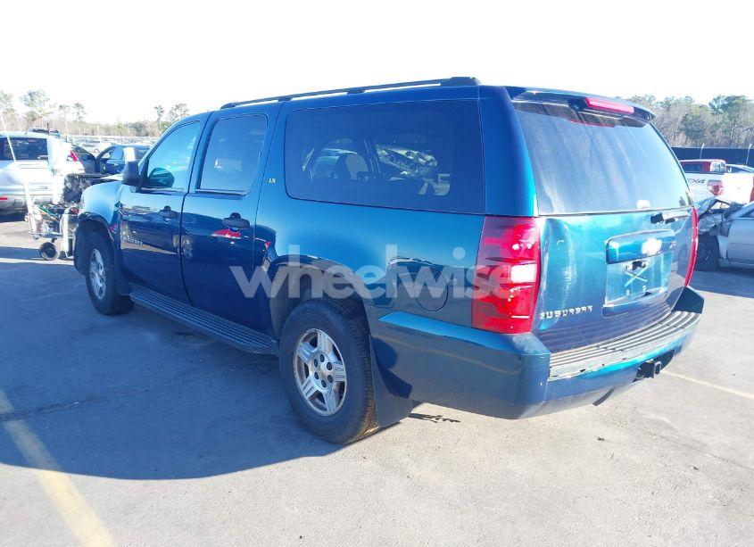Photo 3 of 2007 Chevrolet Suburban 1500 LS (VIN 3GNFC16J07G102869)