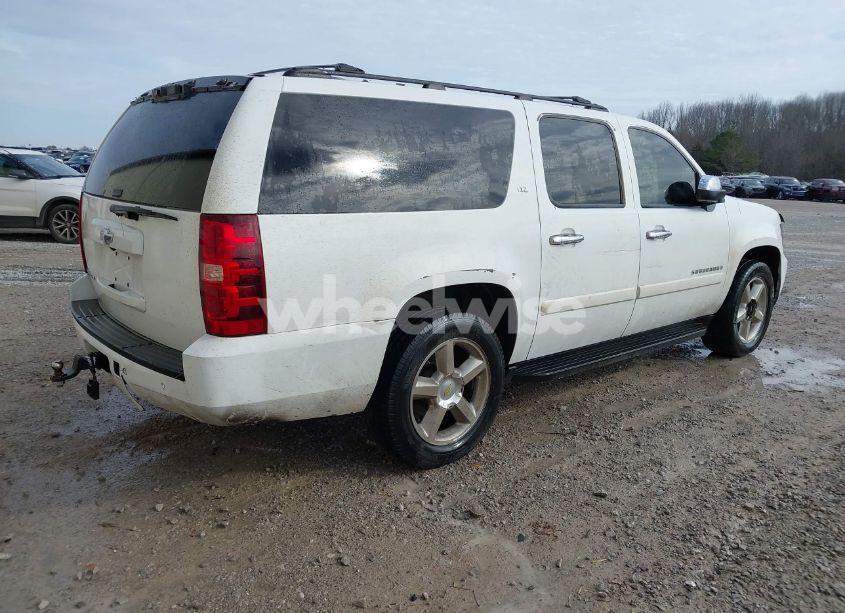 Photo 4 of 2008 Chevrolet Suburban 1500 LTZ (VIN 3GNFC16J18G248182)