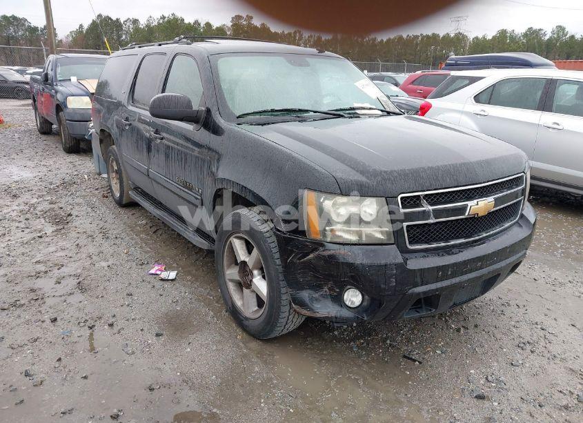 2007 Chevrolet Suburban 1500 LTZ (VIN 3GNFC16J47G118072) main photo