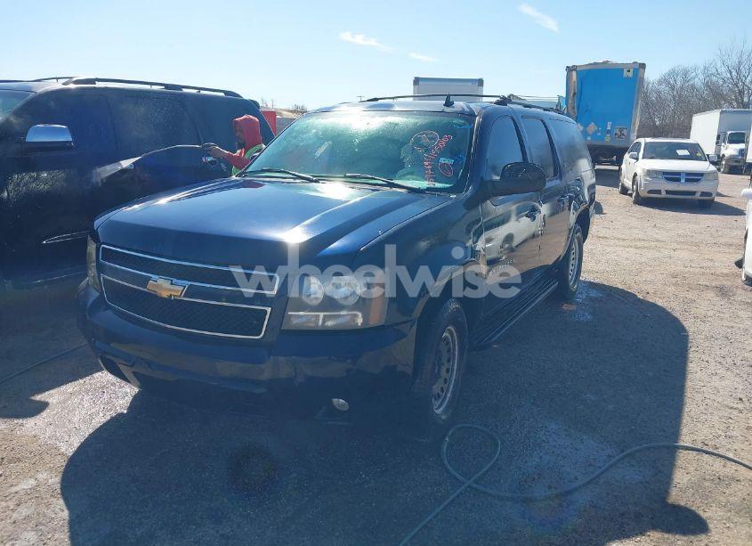 Photo 6 of 2007 Chevrolet Suburban 1500 LT (VIN 3GNFC16J47G119304)
