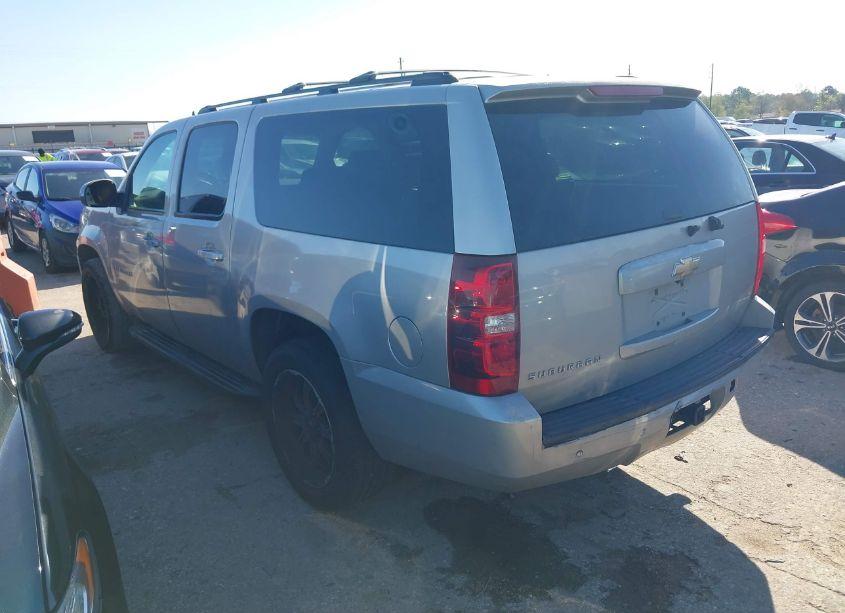 Photo 3 of 2007 Chevrolet Suburban 1500 LTZ (VIN 3GNFC16J47G122784)